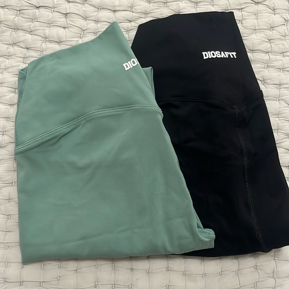 Great condition women’s Diosafit workout leggings size small